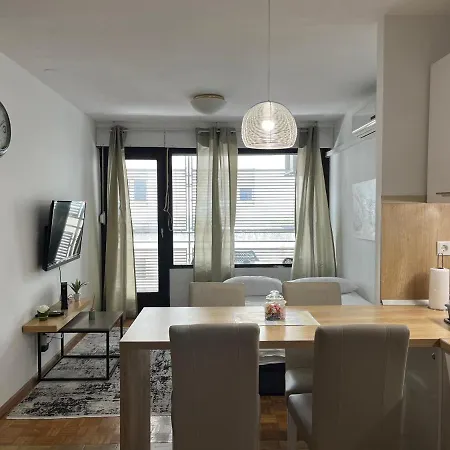 Iva Apartment
